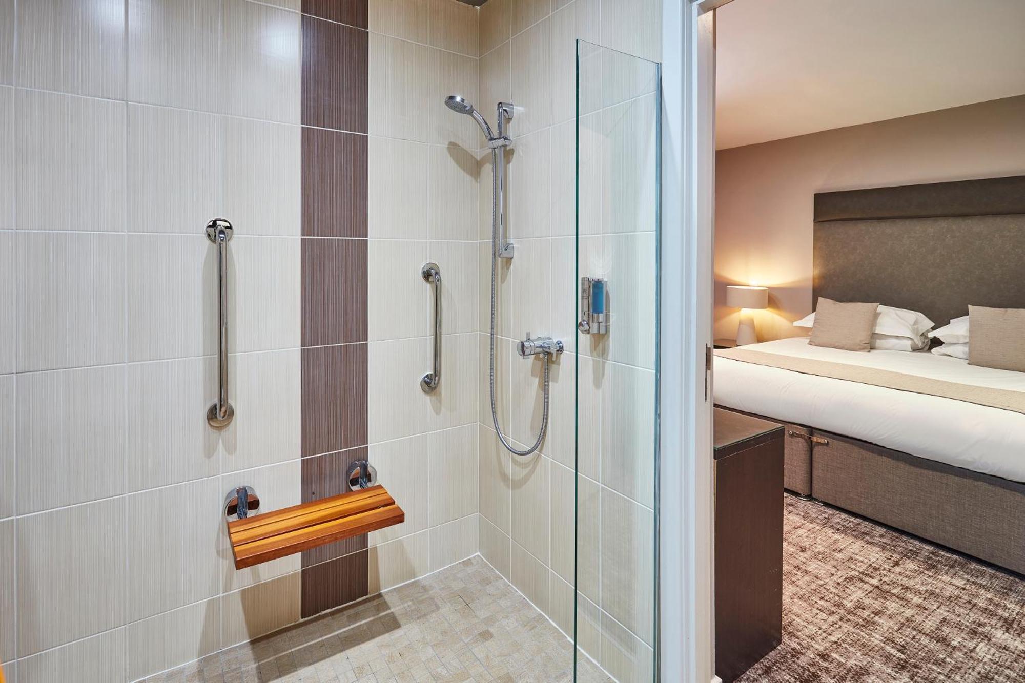 אובאן The Ranald Hotel מראה חיצוני תמונה