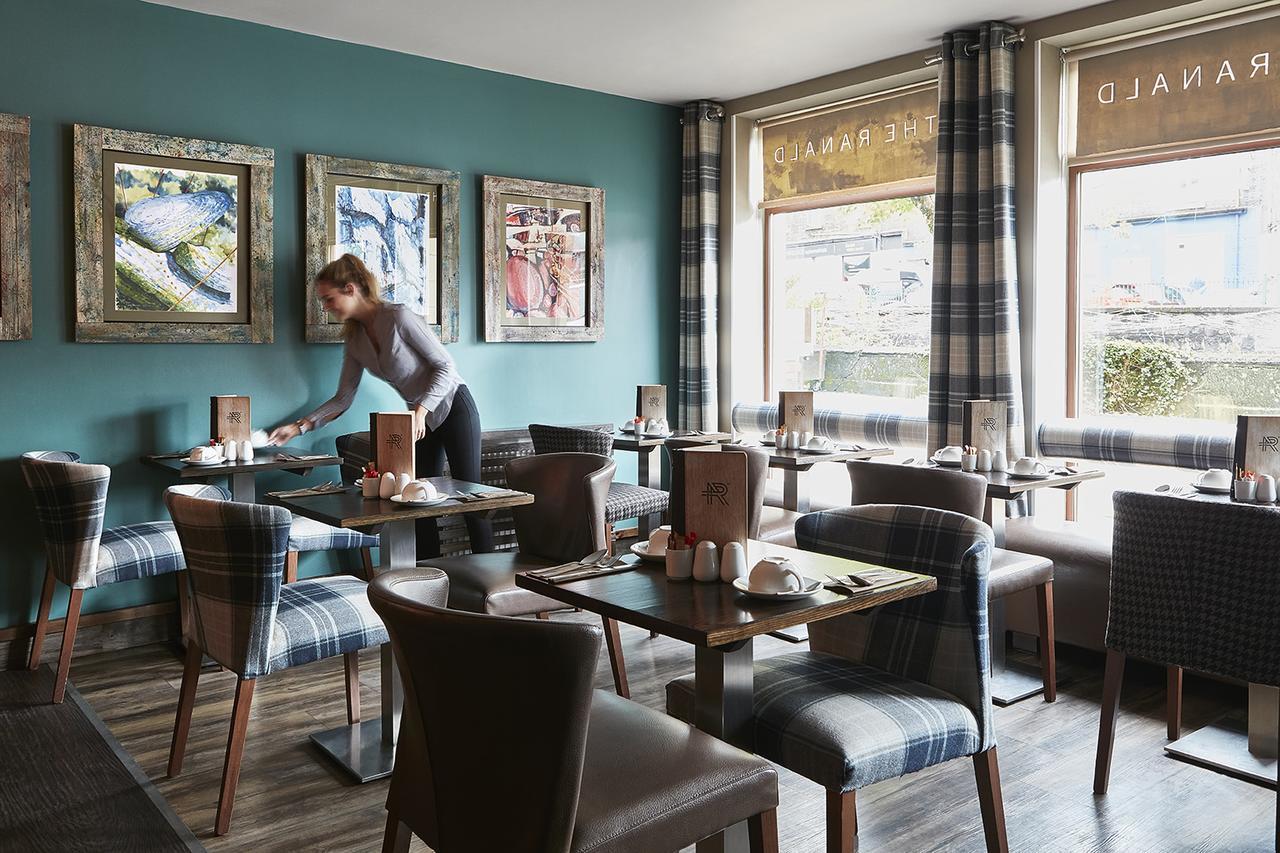 אובאן The Ranald Hotel מראה חיצוני תמונה